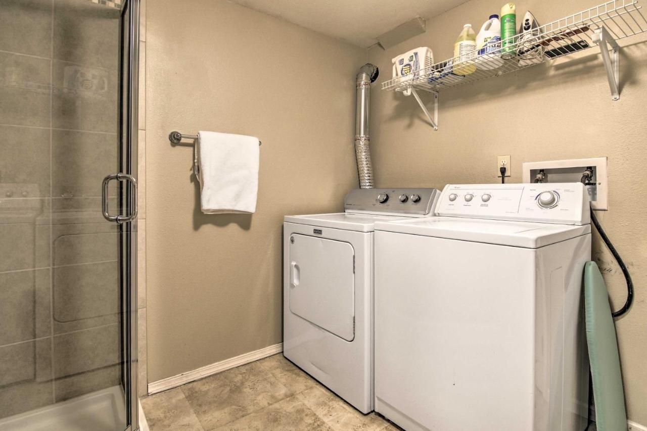 Manitou Springs Escape With Aandc And Private Deck! Apartment Ngoại thất bức ảnh